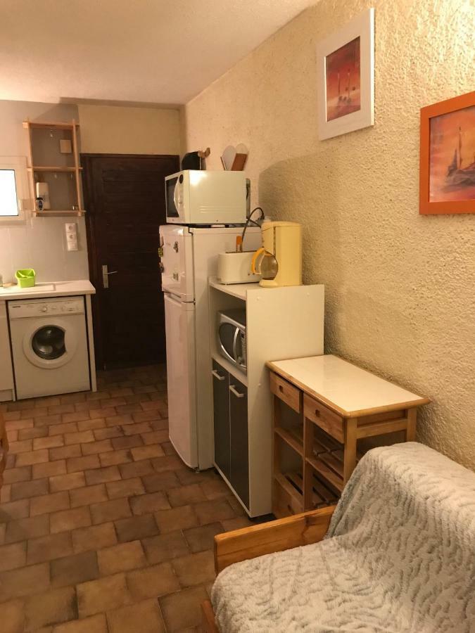 Residence Courbet Meylouga 科特雷 外观 照片